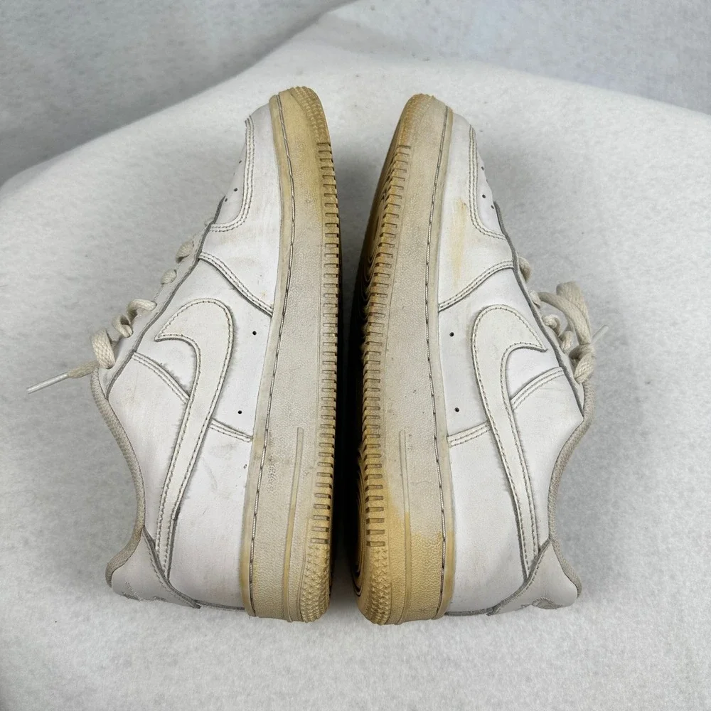 Nike Air‎ Force 1 Low White Youth Sneakers Size 5.5Y Casual Shoes